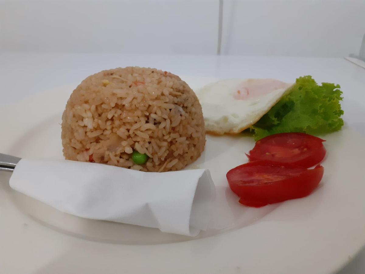 Rinjani Hill Hotel 셈바룬 라왕 외부 사진